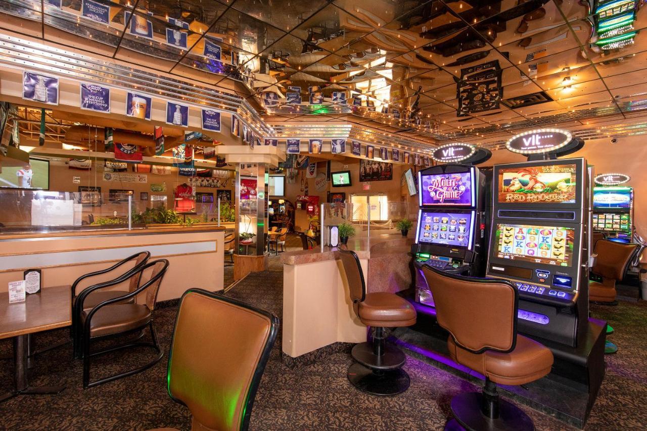 Dunvegan Inn & Suites Fairview Luaran gambar