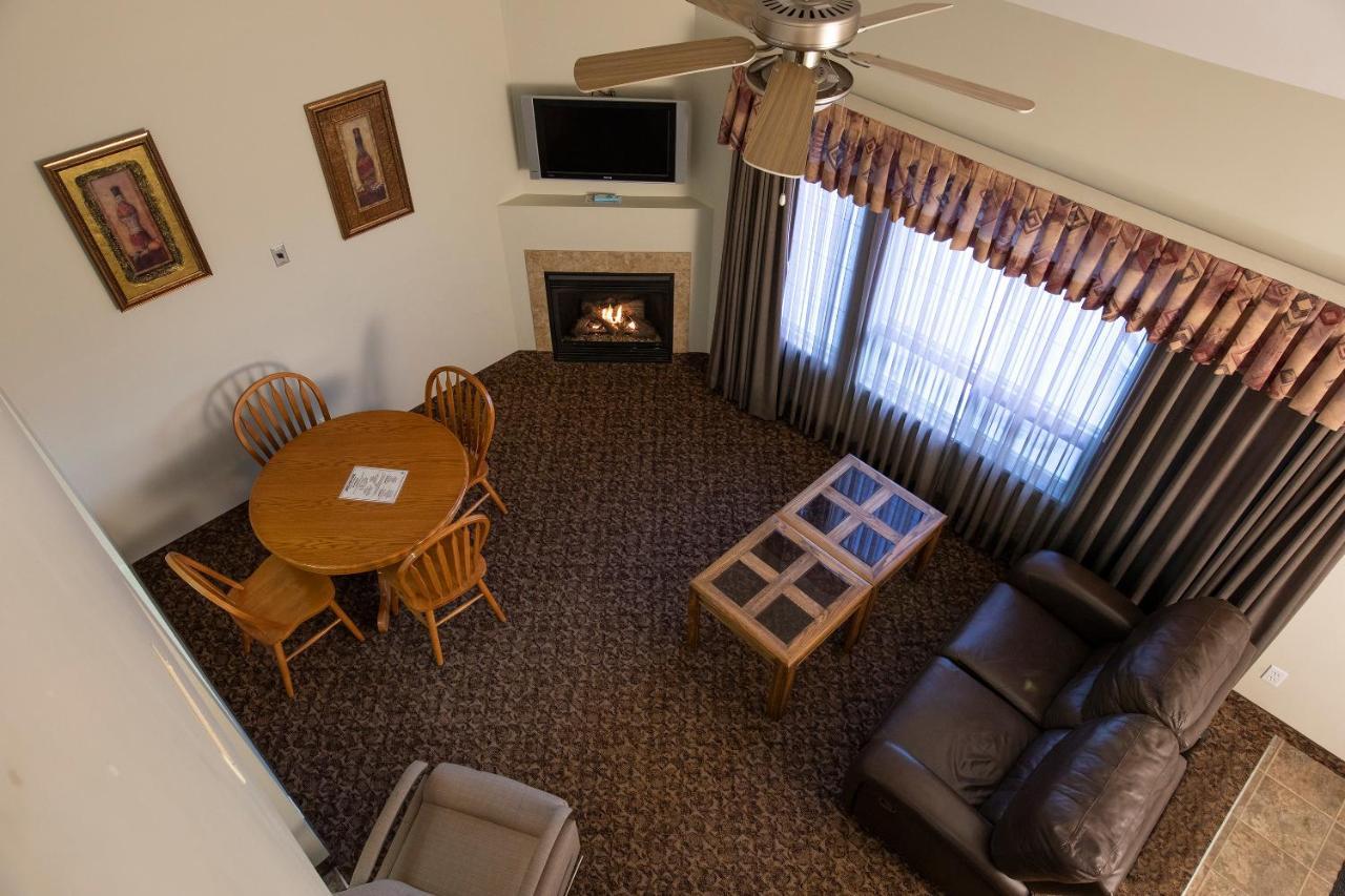 Dunvegan Inn & Suites Fairview Luaran gambar